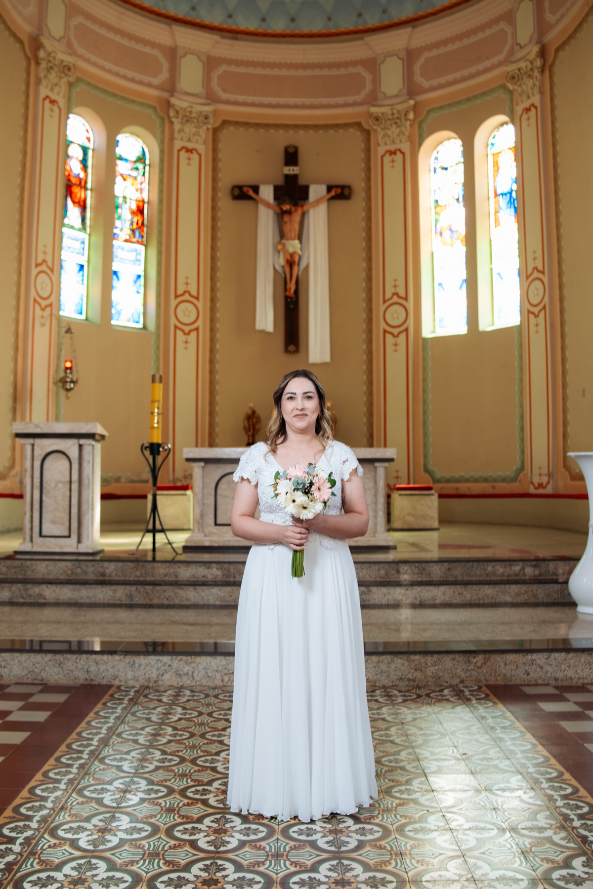 fotografo-em-osorio-litoral-norte-rio-grande-do-sul-felipe-lopes-fotografia-cerimonia-de-casamento-igreja-catolica-noivos-em-maquiné-paroquia-santo-andre-avelino