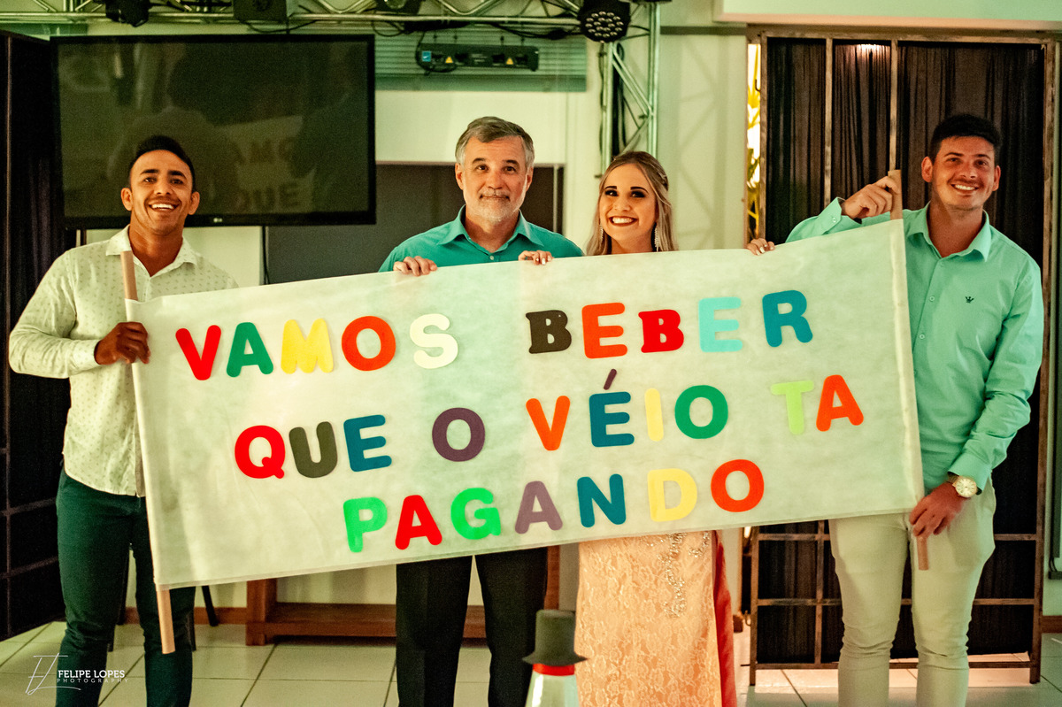 Formatura Med. Vet. - Fernanda Lichtler

Porto Alegre - 08/02/2020