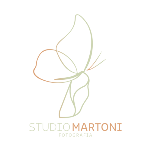 Logotipo de Thais Borges Aredes Martoni