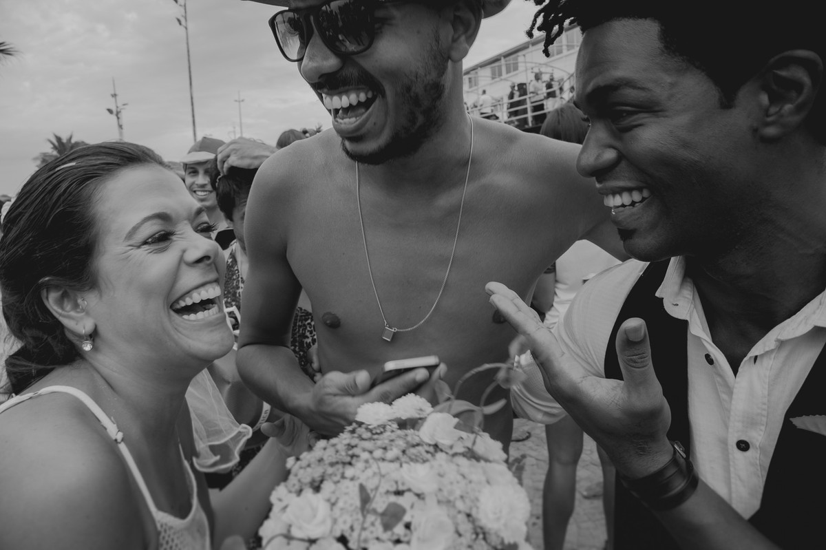 casamento , rio de janeiro, wedding, carnaval, elopement wedding, barra da tijuca, carrossel de emoções, bloco, beach, rj