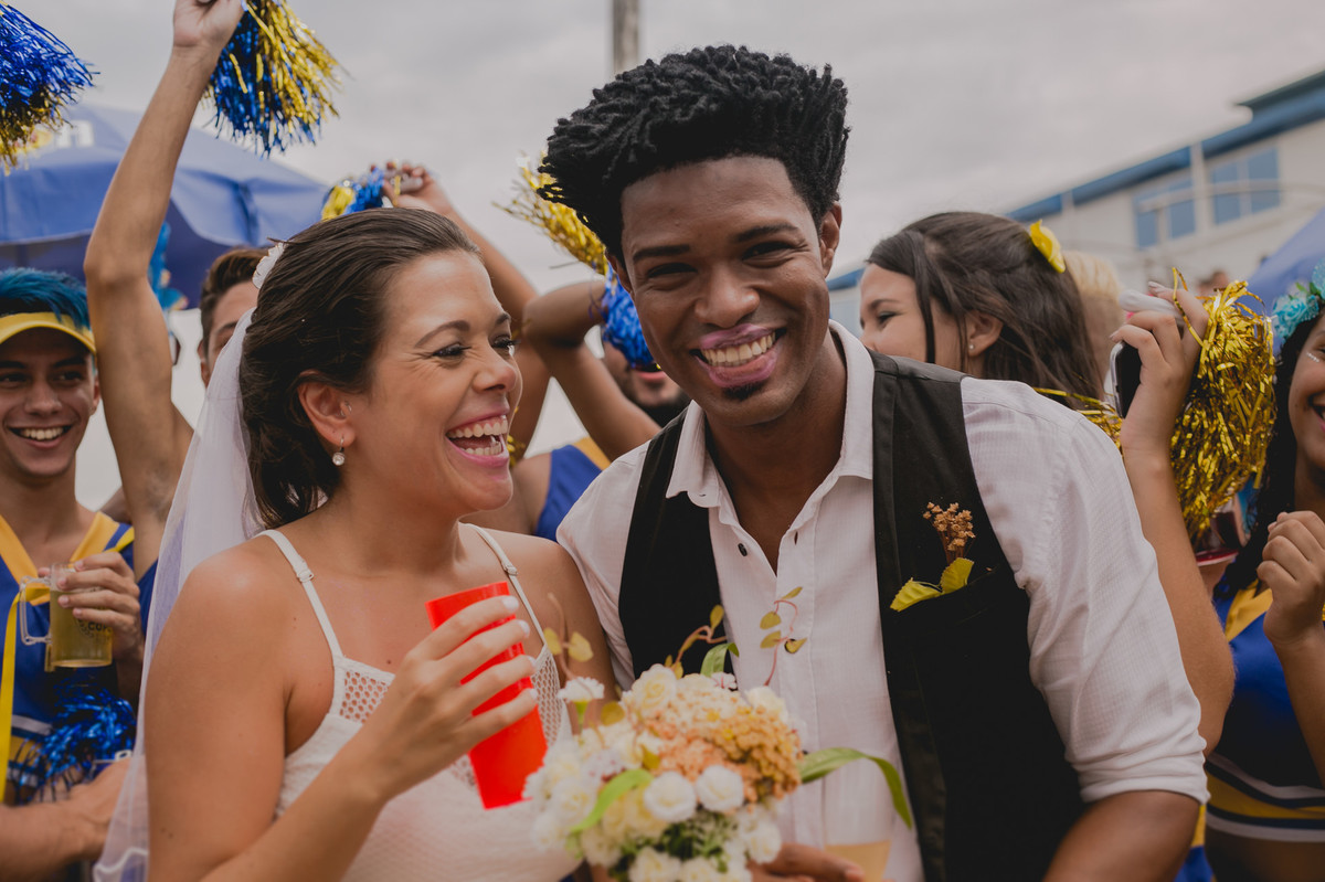 casamento , rio de janeiro, wedding, carnaval, elopement wedding, barra da tijuca, carrossel de emoções, bloco, beach, rj