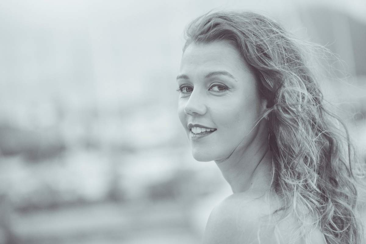 Ensaio, sorriso, verão, Rio de Janeiro, santa teresa, pessoal, ensaio feminino, thais, perfil,  carinho, fotografia, fotógrafo, marco brozzzo, urca