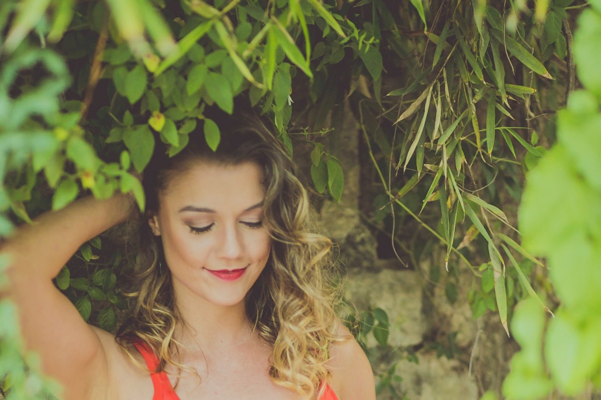 Ensaio, sorriso, verão, Rio de Janeiro, santa teresa, pessoal, ensaio feminino, thais, perfil,  carinho, fotografia, fotógrafo, marco brozzzo
