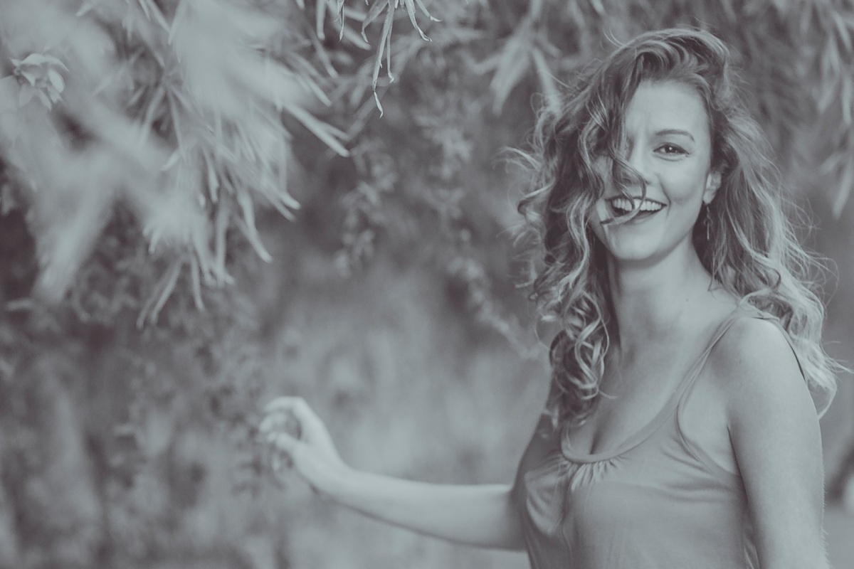 Ensaio, sorriso, verão, Rio de Janeiro, santa teresa, pessoal, ensaio feminino, thais, perfil,  carinho, fotografia, fotógrafo, marco brozzzo