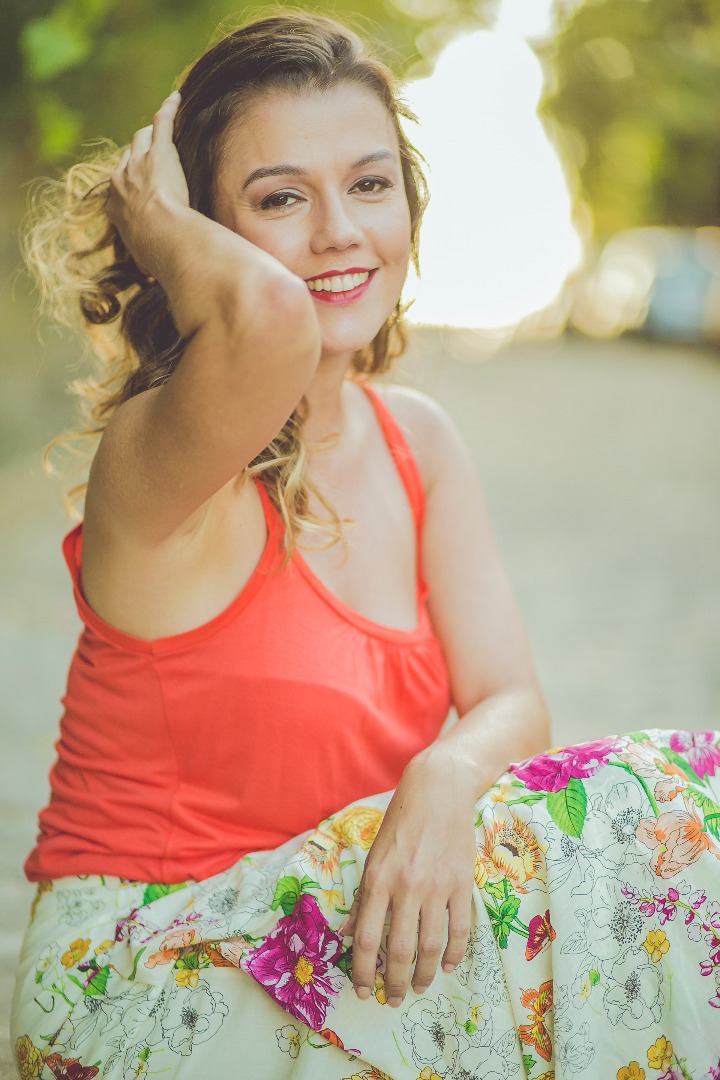 Ensaio, sorriso, verão, Rio de Janeiro, santa teresa, pessoal, ensaio feminino, thais, perfil,  carinho, fotografia, fotógrafo, marco brozzzo