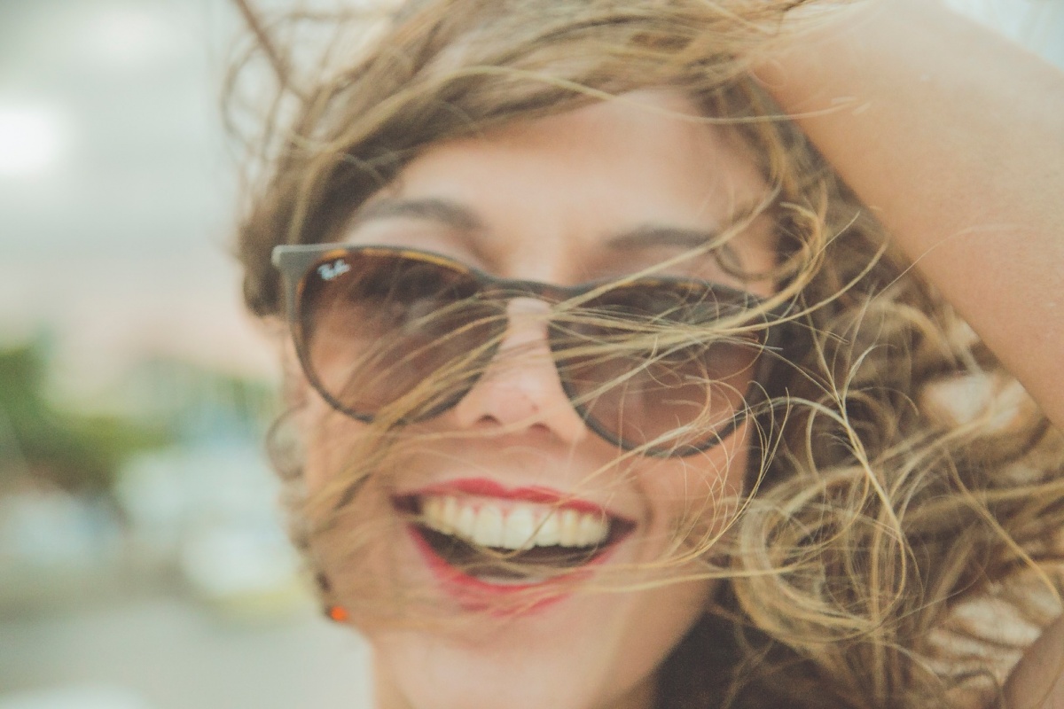 Ensaio, sorriso, verão, Rio de Janeiro, santa teresa, pessoal, ensaio feminino, thais, perfil,  carinho, fotografia, fotógrafo, marco brozzzo, urca