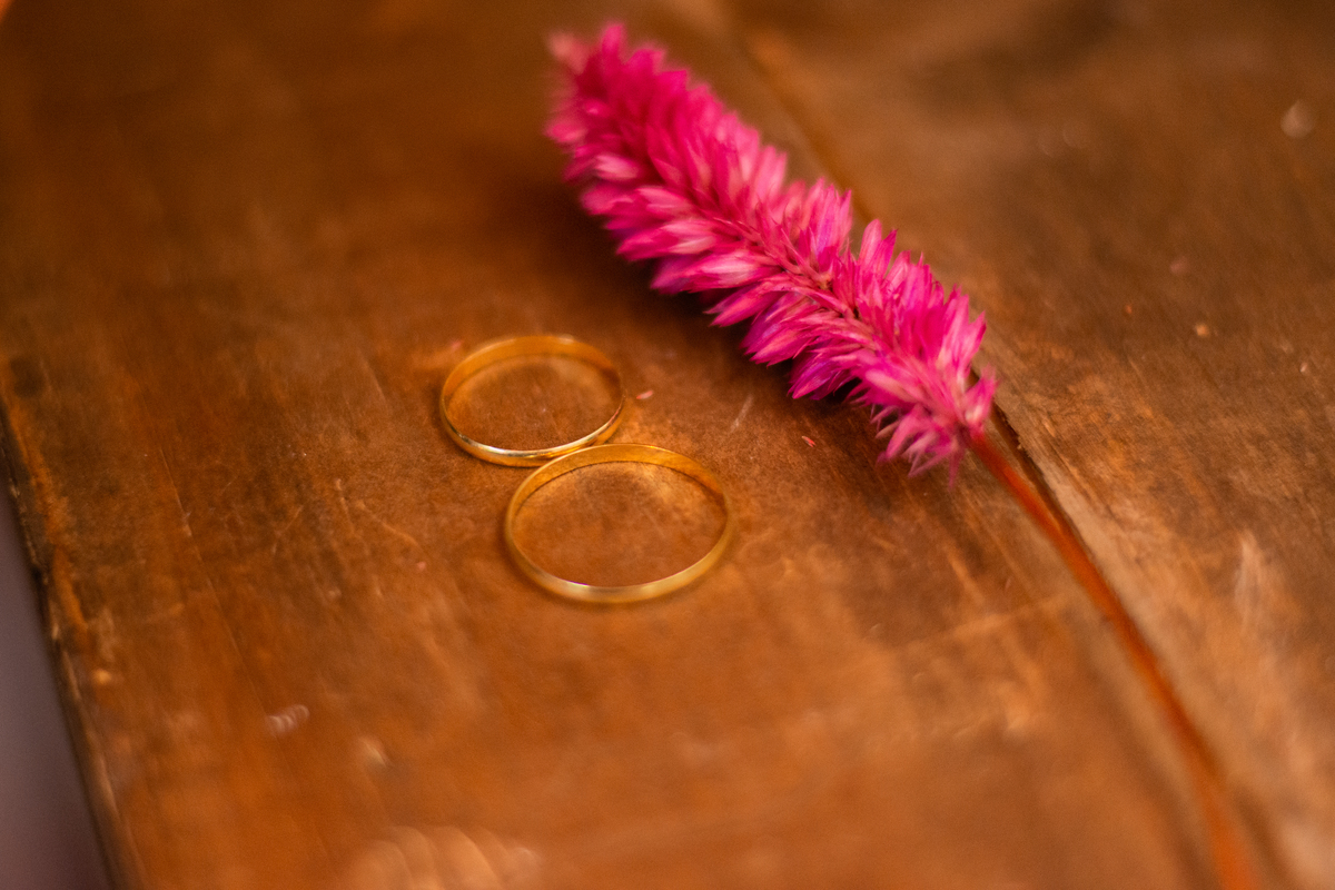 alianças casamento mislaine e sandro em tietê