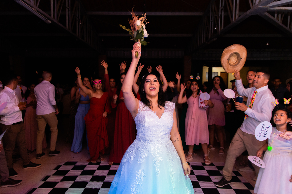 buque da noiva casamento mislaine e sandro em tietê