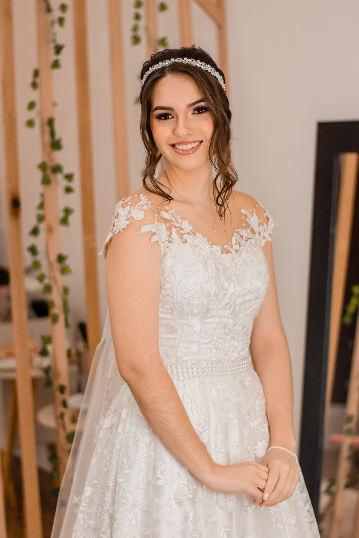 momento da noiva Adurey antes do seu casamento em Cerquilho