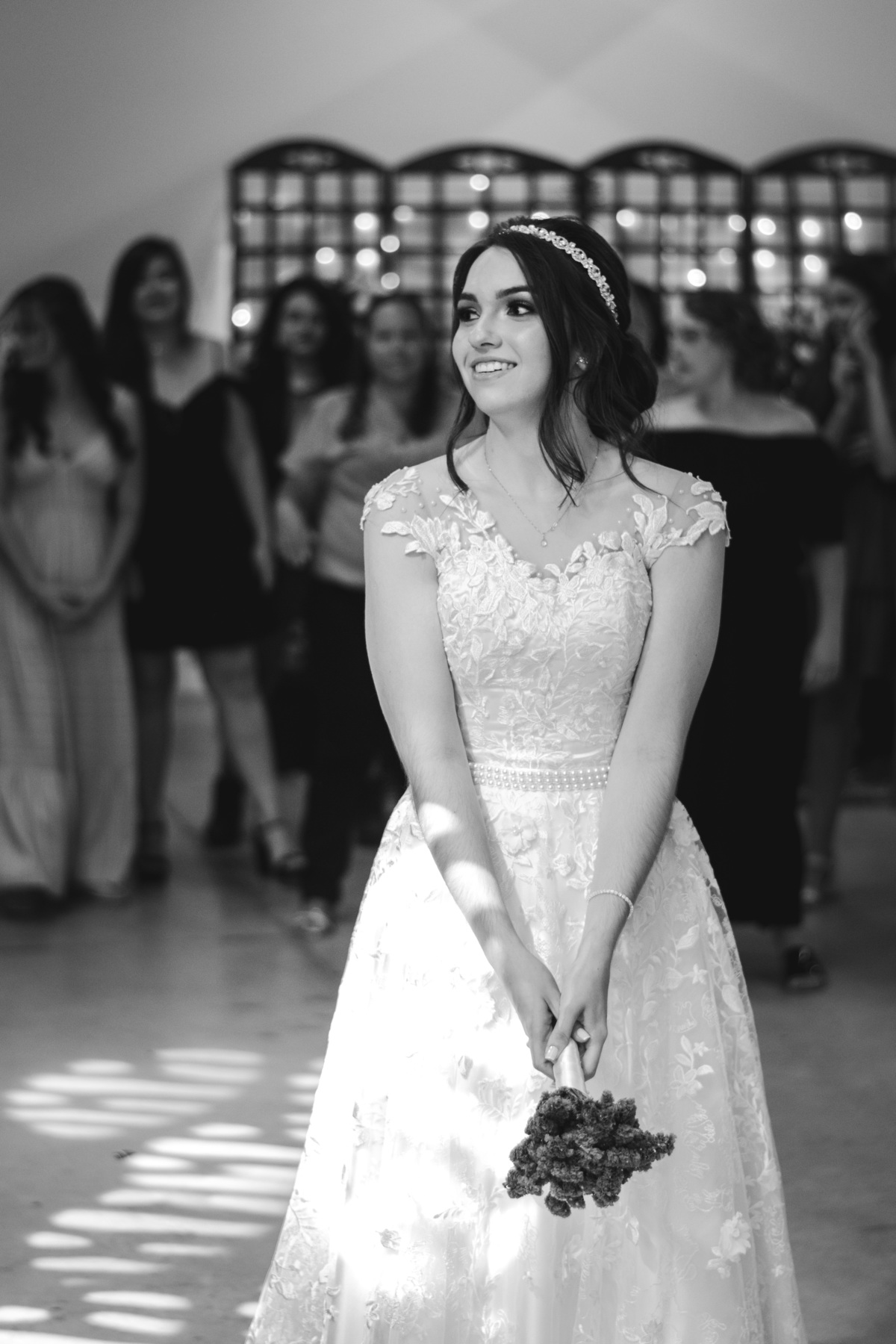 hora do buque casamento João e Audrey em Cerquilho