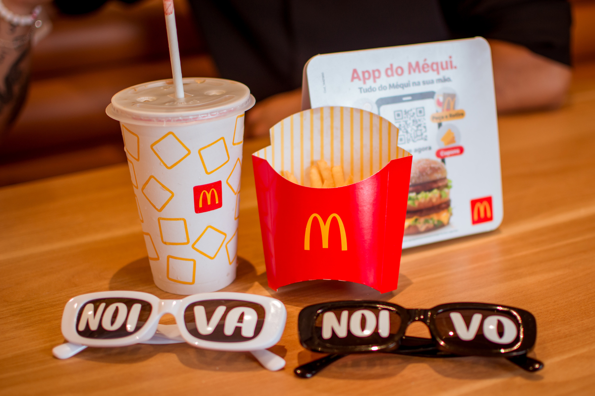 casamento-civil-julia-rafa-sorocaba-ensaio-mc-donalds-jose-cicero-fotografia