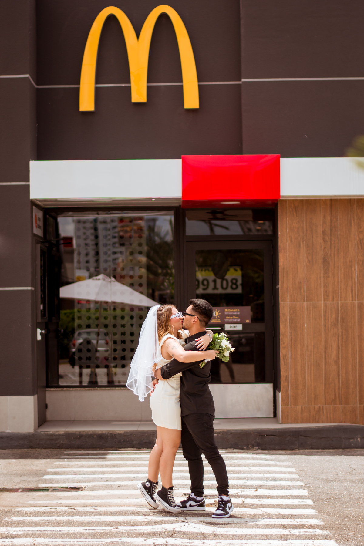 casamento-civil-julia-rafa-sorocaba-ensaio-mc-donalds-jose-cicero-fotografia