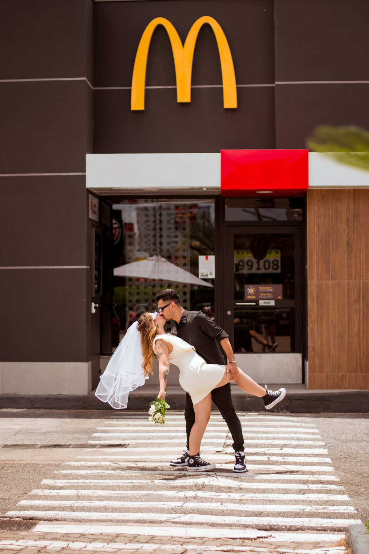 casamento-civil-julia-rafa-sorocaba-ensaio-mc-donalds-jose-cicero-fotografia