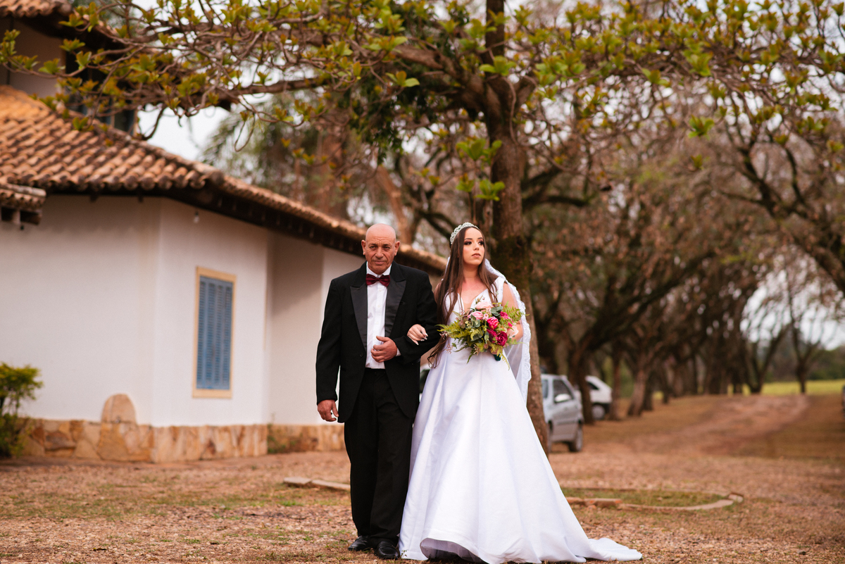 entrada da noiva em tietê