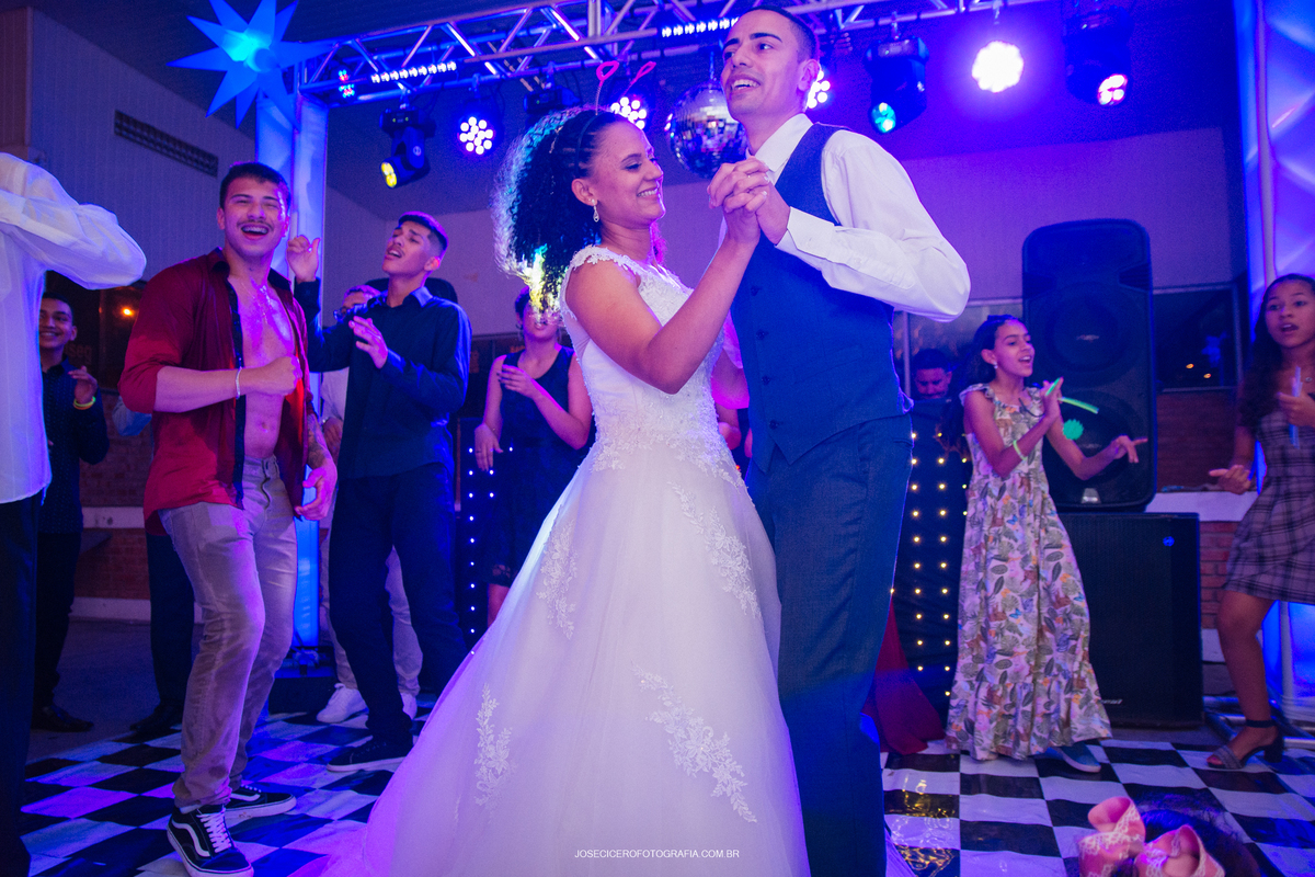 festa de casamento tietê