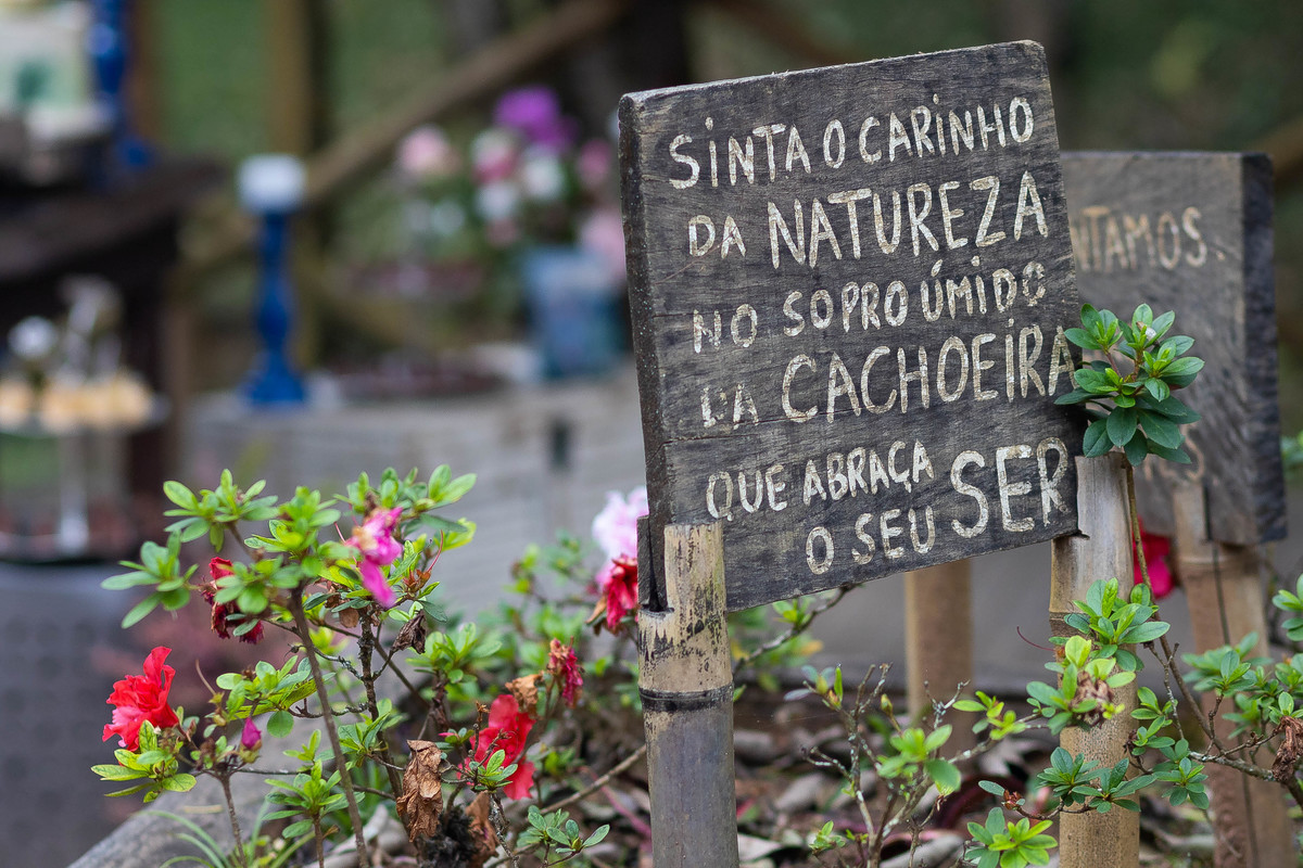 fotografia casamento na cachoeira grande cidade lagoinha interior de SP casal de noivos Vania & Rafael matrimonio intimista estilo Elopement fotos pelo fotógrafo espacializado Casamentos Denis Silveira