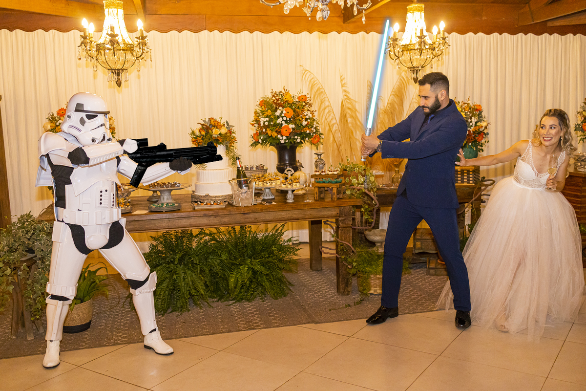 fotos casamento noturno cidade Guaratinguetá interior SP casal de noivos Monique e Ivan Restaurante Recanto do Bosque fotografo Denis Silveira Fotografia