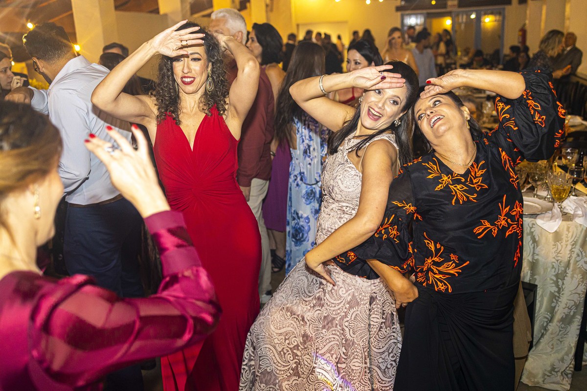 fotos casamento espaço belmonte em sousas campinas sp casal de noivos Bianca e Rodolfo matrimonio em chacara fotos pelo fotografo Denis Silveira especializado em Casamentos