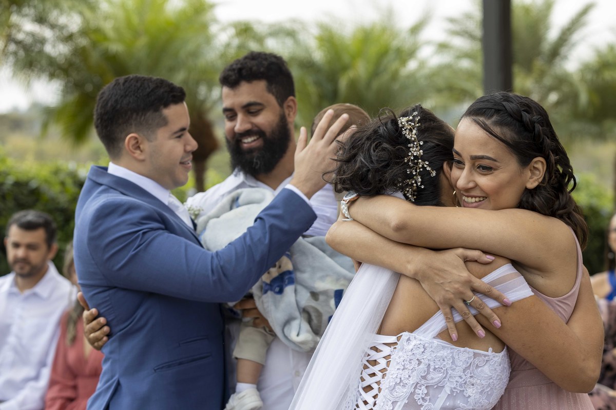 fotos casamento de dia em campinas sp casal noivos beatriz & Iuri espaco barao barão geraldo fotos pelo fotografo Denis Silveira especializado em Casamentos