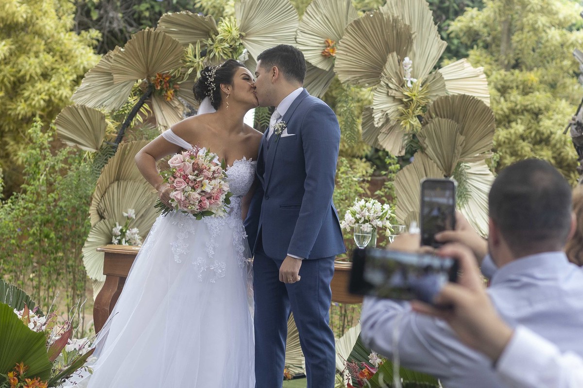 fotos casamento de dia em campinas sp casal noivos beatriz & Iuri espaco barao barão geraldo fotos pelo fotografo Denis Silveira especializado em Casamentos