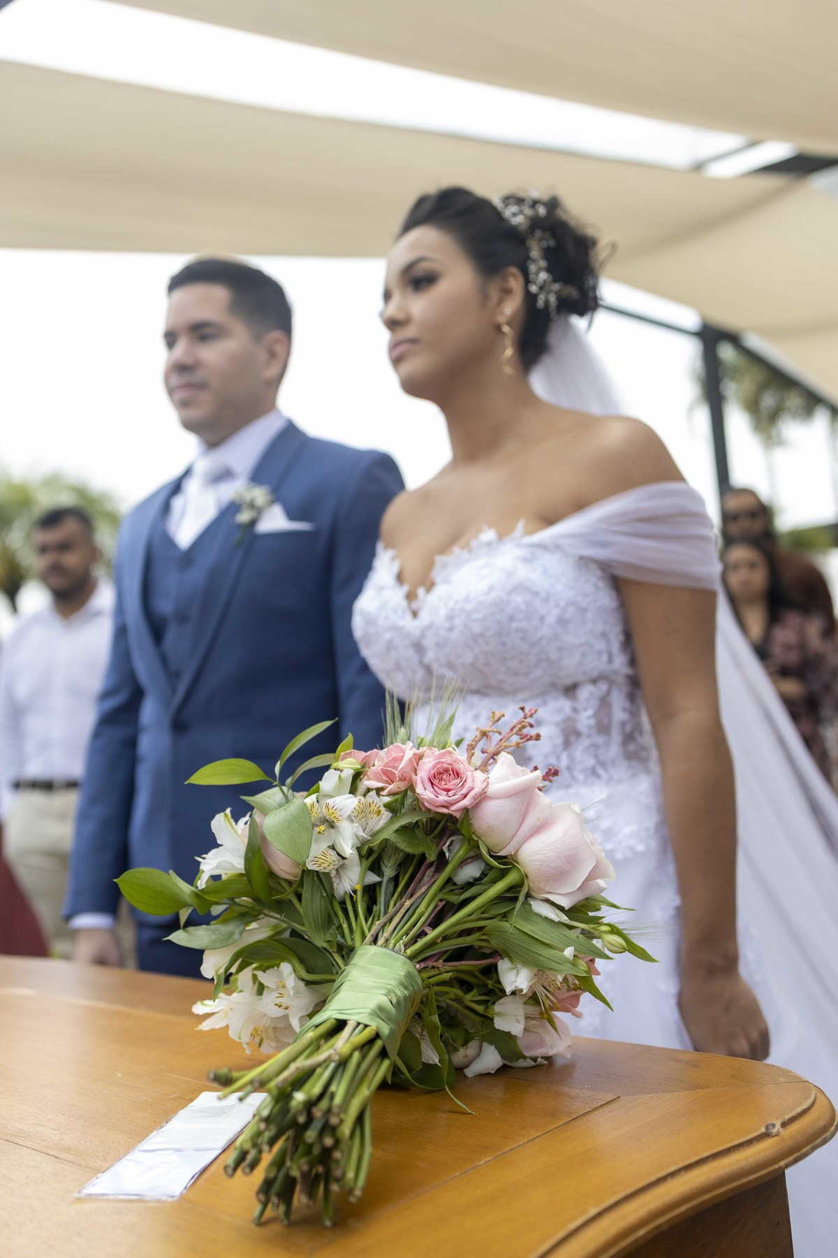 fotos casamento de dia em campinas sp casal noivos beatriz & Iuri espaco barao barão geraldo fotos pelo fotografo Denis Silveira especializado em Casamentos