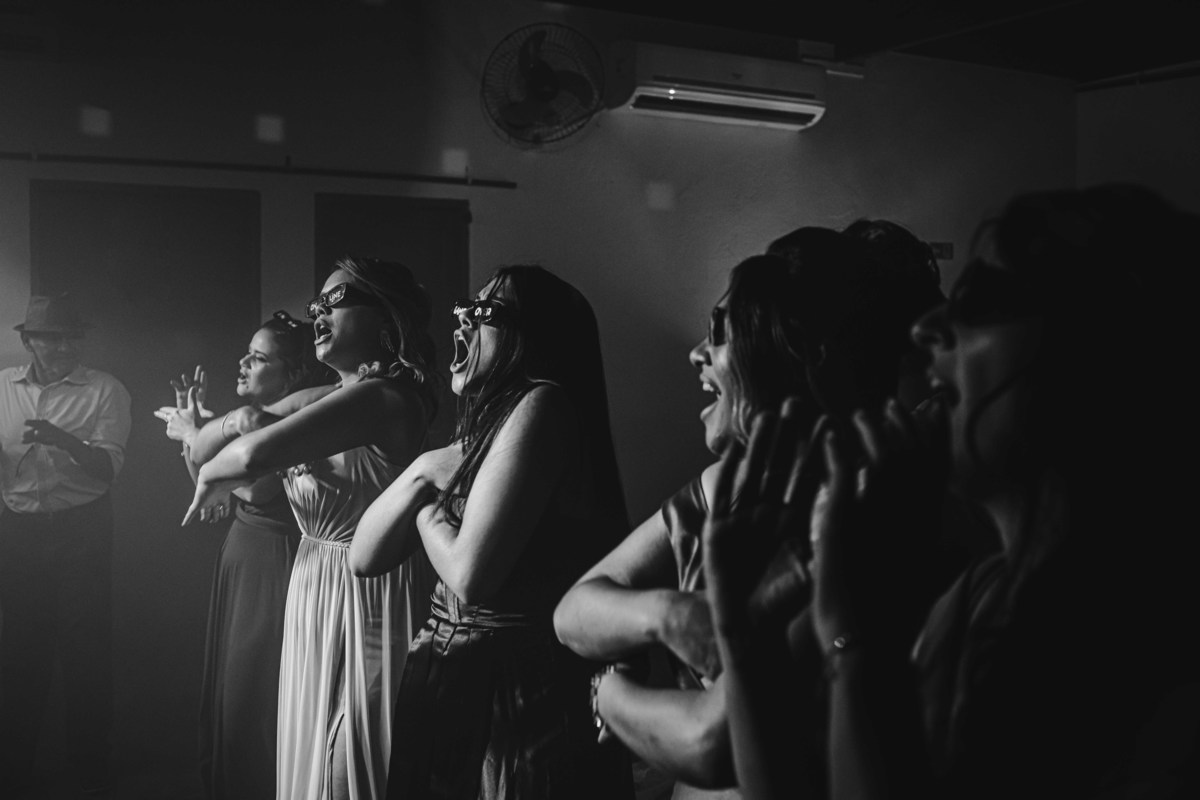 fotos casamento no campo em vinhedo sp casal de noivos barbara e joao espaco vila bella eventos fotografo especializado em casamentos denis silveira fotografia