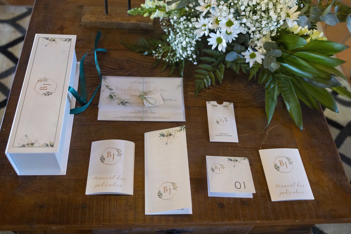 fotos casamento no campo em vinhedo sp casal de noivos barbara e joao espaco vila bella eventos fotografo especializado em casamentos denis silveira fotografia