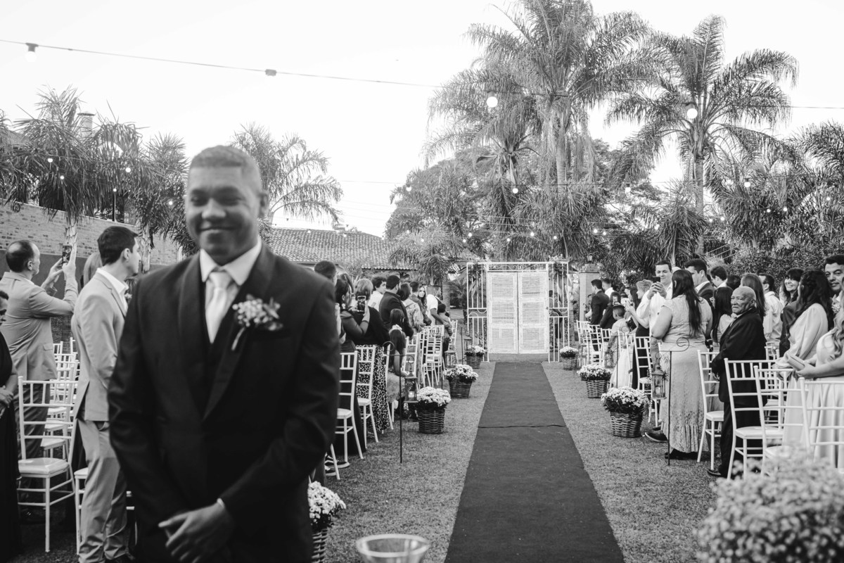 fotos casamento no campo em vinhedo sp casal de noivos barbara e joao espaco vila bella eventos fotografo especializado em casamentos denis silveira fotografia