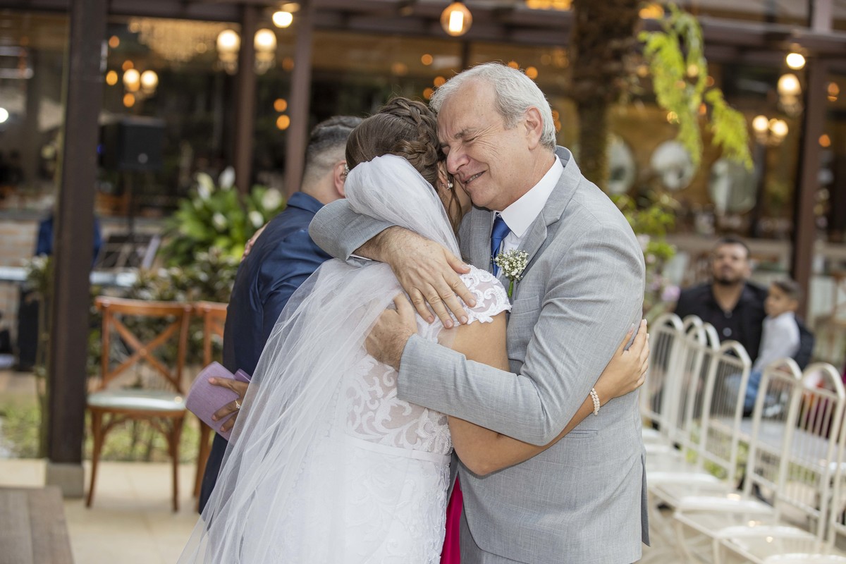fotos casamento casal noivos Giovanna e Heitor no espaco Callegari em Mairipora SP fotografo especializado em Casamentos Denis Silveira