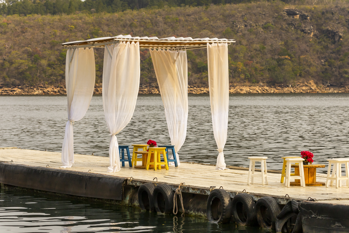 fotos ensaio de casal pré wedding noivos Luana e Antonio passeio de 