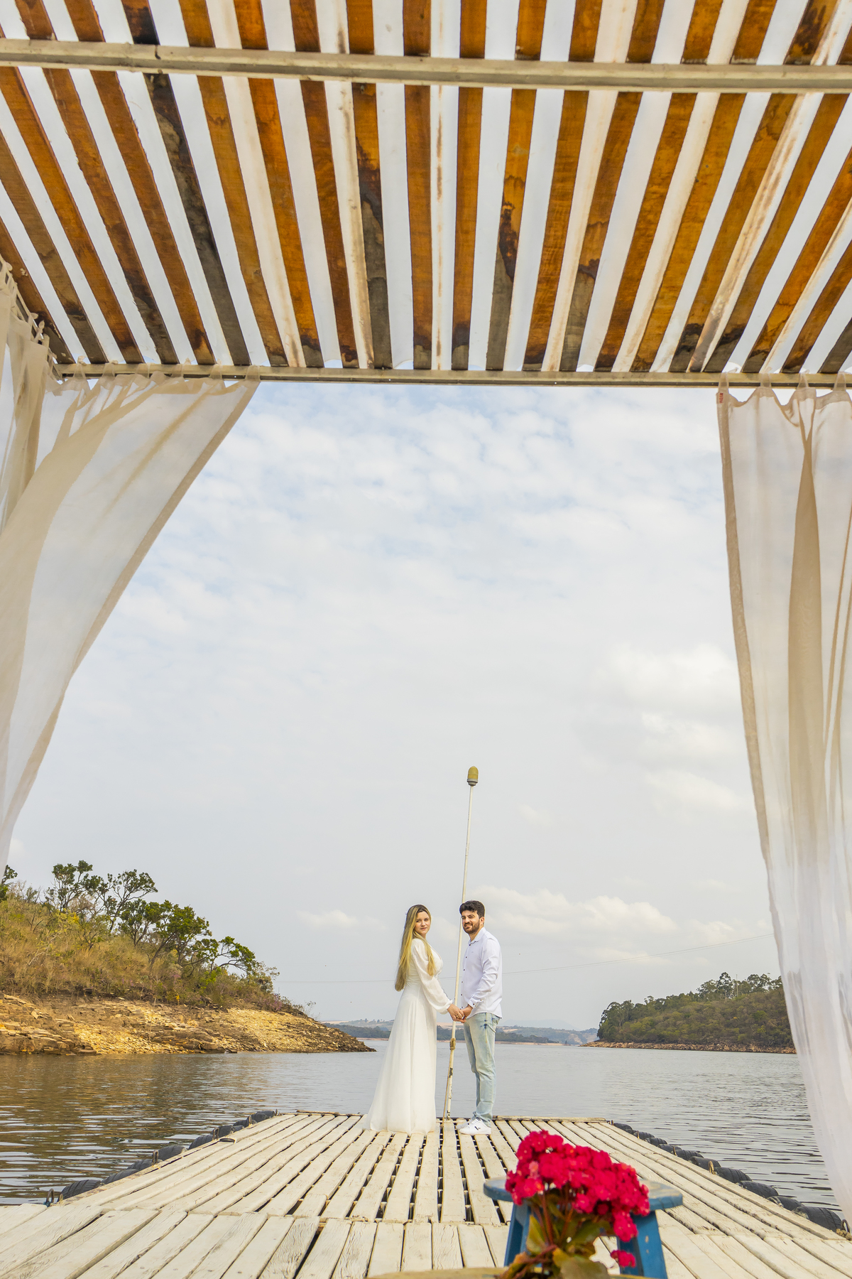 fotos ensaio de casal pré wedding noivos Luana e Antonio passeio de 