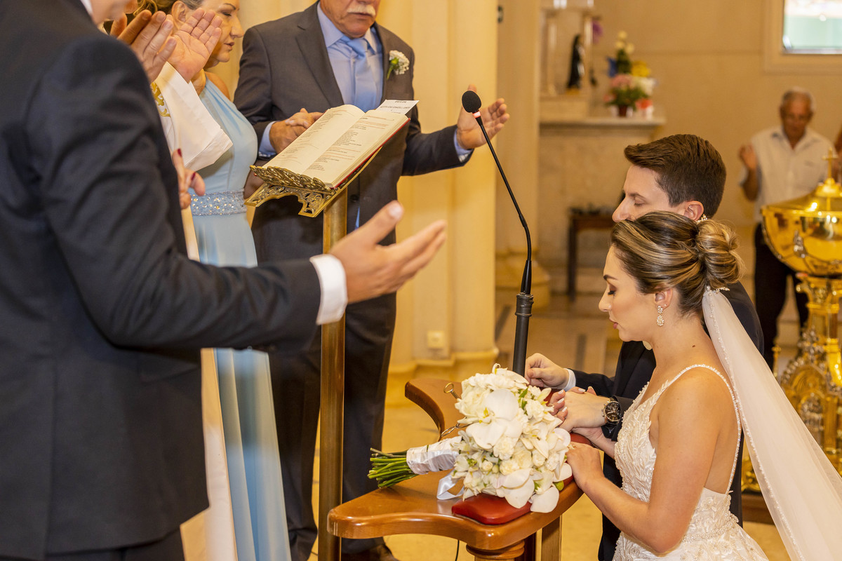 FOTOS CASAMENTO IGREJA CATOLICA MATRIZ VALINHOS SP CASAL DE NOIVOS PRISCILA E NETOR FESTA EM CLUBE ATLETICO VALINHENSE FOTOGRAFO DENIS SILVEIRA FOTOGRAFIA WEDDING PHOTOGRAPHY