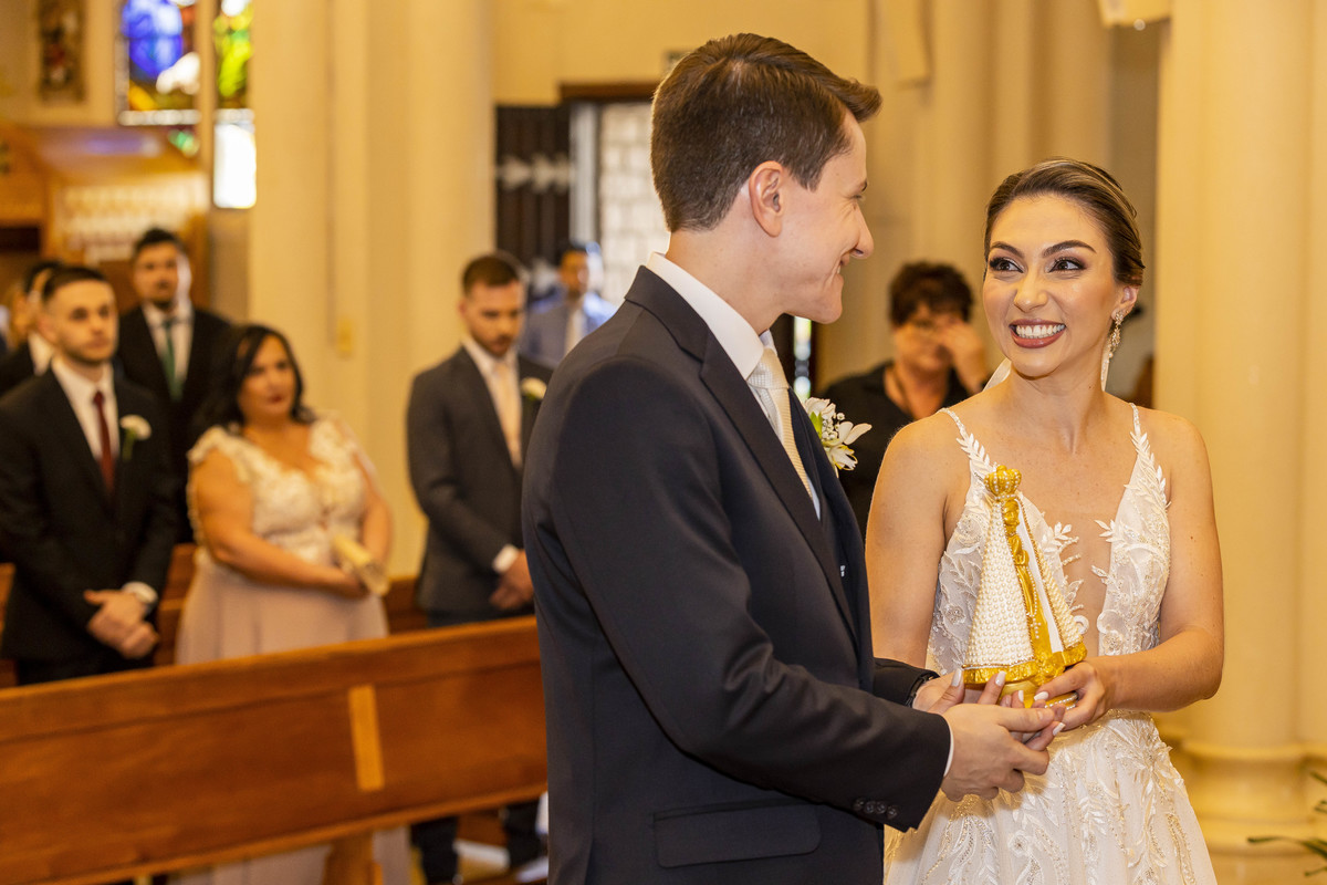 FOTOS CASAMENTO IGREJA CATOLICA MATRIZ VALINHOS SP CASAL DE NOIVOS PRISCILA E NETOR FESTA EM CLUBE ATLETICO VALINHENSE FOTOGRAFO DENIS SILVEIRA FOTOGRAFIA WEDDING PHOTOGRAPHY