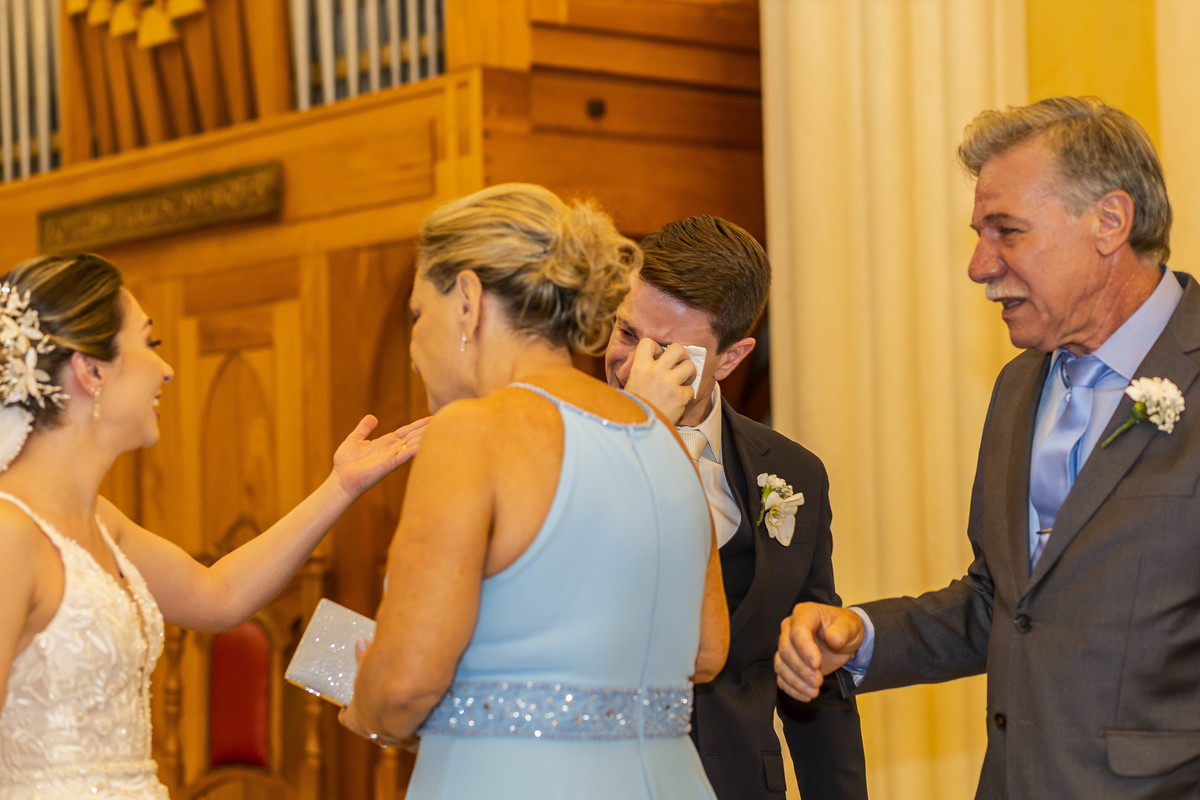 FOTOS CASAMENTO IGREJA CATOLICA MATRIZ VALINHOS SP CASAL DE NOIVOS PRISCILA E NETOR FESTA EM CLUBE ATLETICO VALINHENSE FOTOGRAFO DENIS SILVEIRA FOTOGRAFIA WEDDING PHOTOGRAPHY