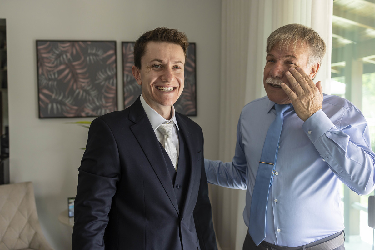 FOTOS CASAMENTO IGREJA CATOLICA MATRIZ VALINHOS SP CASAL DE NOIVOS PRISCILA E NETOR FESTA EM CLUBE ATLETICO VALINHENSE FOTOGRAFO DENIS SILVEIRA FOTOGRAFIA WEDDING PHOTOGRAPHY