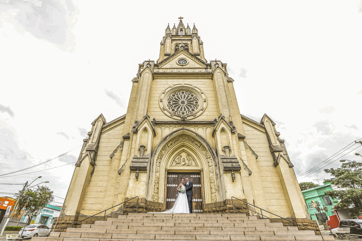 FOTOS CASAMENTO IGREJA CATOLICA MATRIZ VALINHOS SP CASAL DE NOIVOS PRISCILA E NETOR FESTA EM CLUBE ATLETICO VALINHENSE FOTOGRAFO DENIS SILVEIRA FOTOGRAFIA WEDDING PHOTOGRAPHY