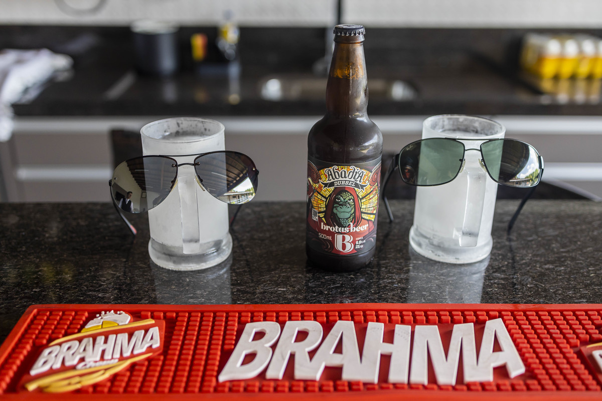 FOTOS CASAMENTO IGREJA CATOLICA MATRIZ VALINHOS SP CASAL DE NOIVOS PRISCILA E NETOR FESTA EM CLUBE ATLETICO VALINHENSE FOTOGRAFO DENIS SILVEIRA FOTOGRAFIA WEDDING PHOTOGRAPHY