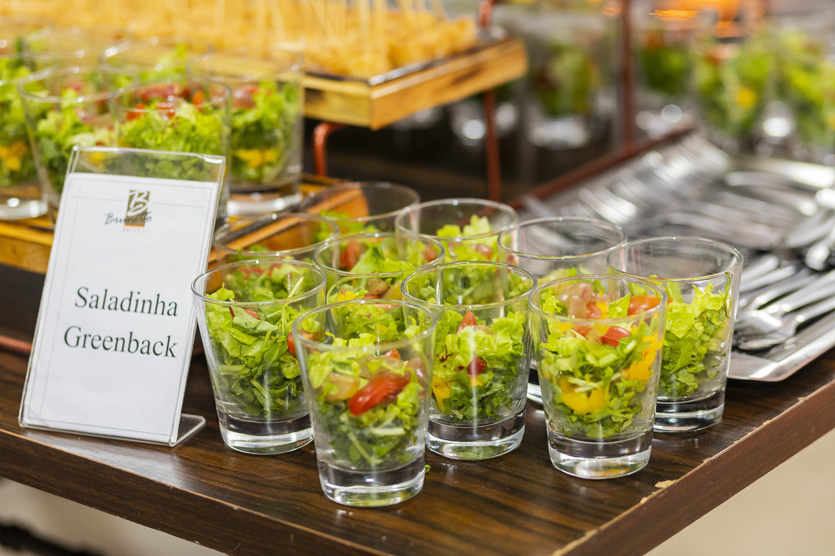 FOTOS CASAMENTO IGREJA CATOLICA MATRIZ VALINHOS SP CASAL DE NOIVOS PRISCILA E NETOR FESTA EM CLUBE ATLETICO VALINHENSE FOTOGRAFO DENIS SILVEIRA FOTOGRAFIA WEDDING PHOTOGRAPHY
