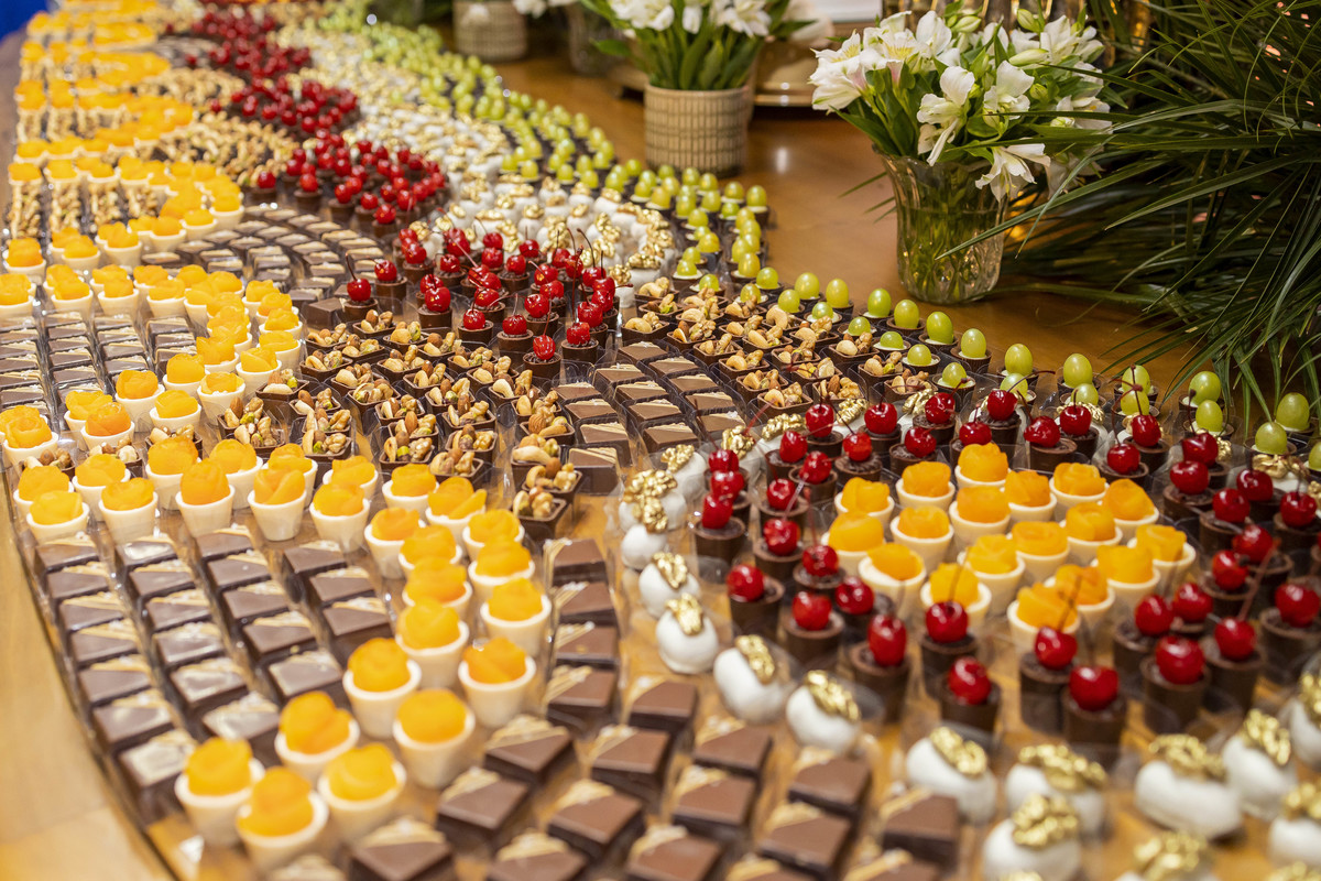 FOTOS CASAMENTO IGREJA CATOLICA MATRIZ VALINHOS SP CASAL DE NOIVOS PRISCILA E NETOR FESTA EM CLUBE ATLETICO VALINHENSE FOTOGRAFO DENIS SILVEIRA FOTOGRAFIA WEDDING PHOTOGRAPHY