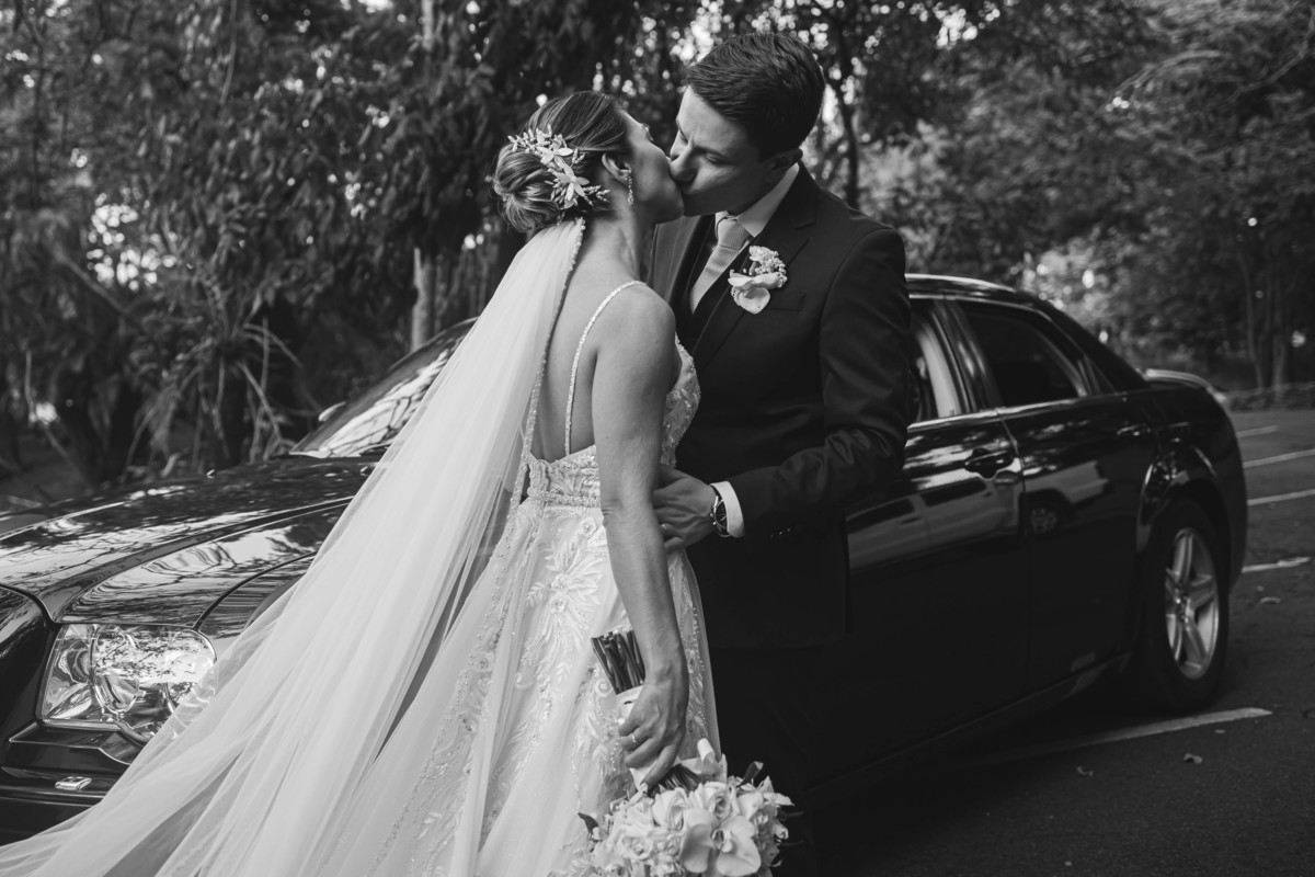 FOTOS CASAMENTO IGREJA CATOLICA MATRIZ VALINHOS SP CASAL DE NOIVOS PRISCILA E NETOR FESTA EM CLUBE ATLETICO VALINHENSE FOTOGRAFO DENIS SILVEIRA FOTOGRAFIA WEDDING PHOTOGRAPHY