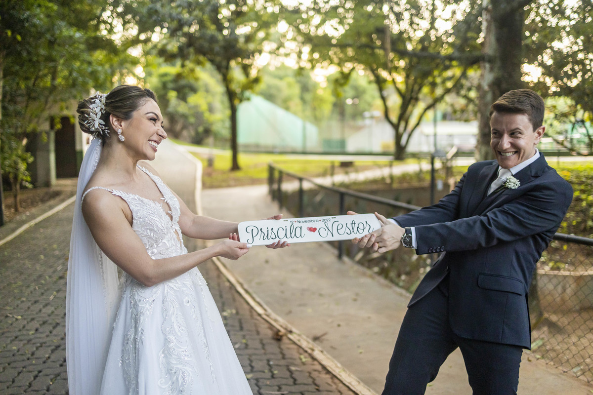 FOTOS CASAMENTO IGREJA CATOLICA MATRIZ VALINHOS SP CASAL DE NOIVOS PRISCILA E NETOR FESTA EM CLUBE ATLETICO VALINHENSE FOTOGRAFO DENIS SILVEIRA FOTOGRAFIA WEDDING PHOTOGRAPHY