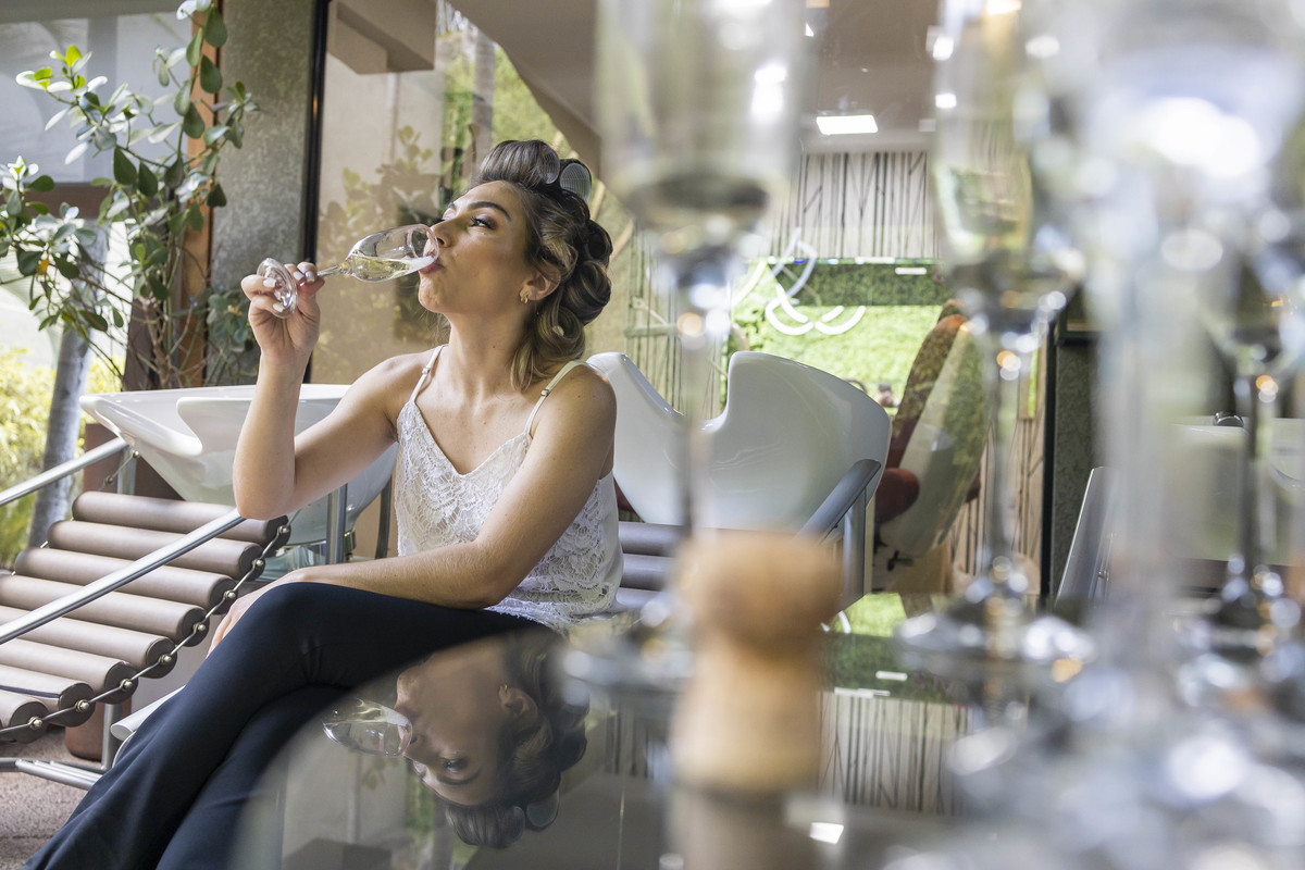 FOTOS CASAMENTO IGREJA CATOLICA MATRIZ VALINHOS SP CASAL DE NOIVOS PRISCILA E NETOR FESTA EM CLUBE ATLETICO VALINHENSE FOTOGRAFO DENIS SILVEIRA FOTOGRAFIA WEDDING PHOTOGRAPHY