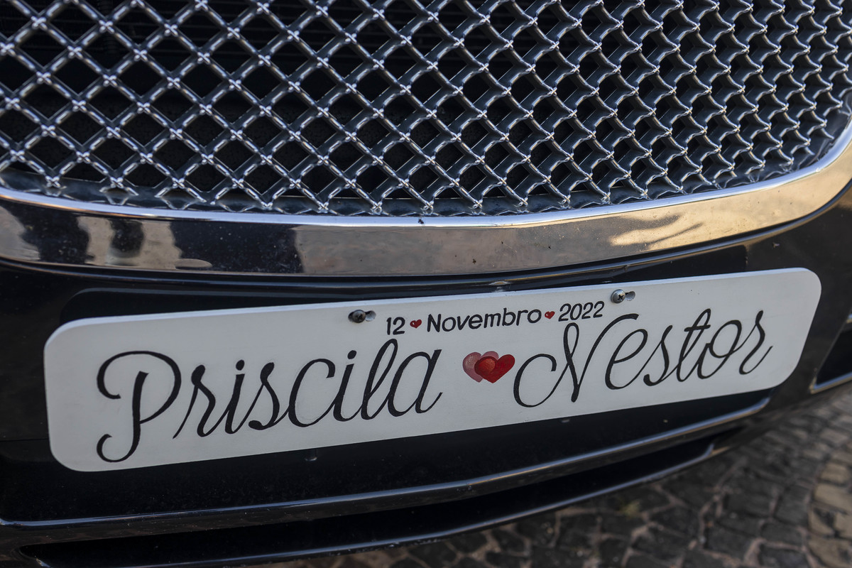 FOTOS CASAMENTO IGREJA CATOLICA MATRIZ VALINHOS SP CASAL DE NOIVOS PRISCILA E NETOR FESTA EM CLUBE ATLETICO VALINHENSE FOTOGRAFO DENIS SILVEIRA FOTOGRAFIA WEDDING PHOTOGRAPHY