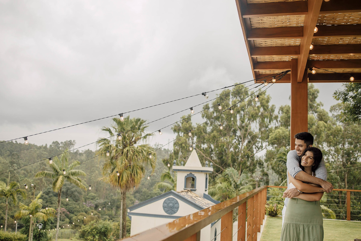 fotos de ensaio de casal pré wedding realizado em Itatiba SP no Sitio Santa Terezinha pelo fotografo Denis Silveira Fotografia Especializada em Casamentos