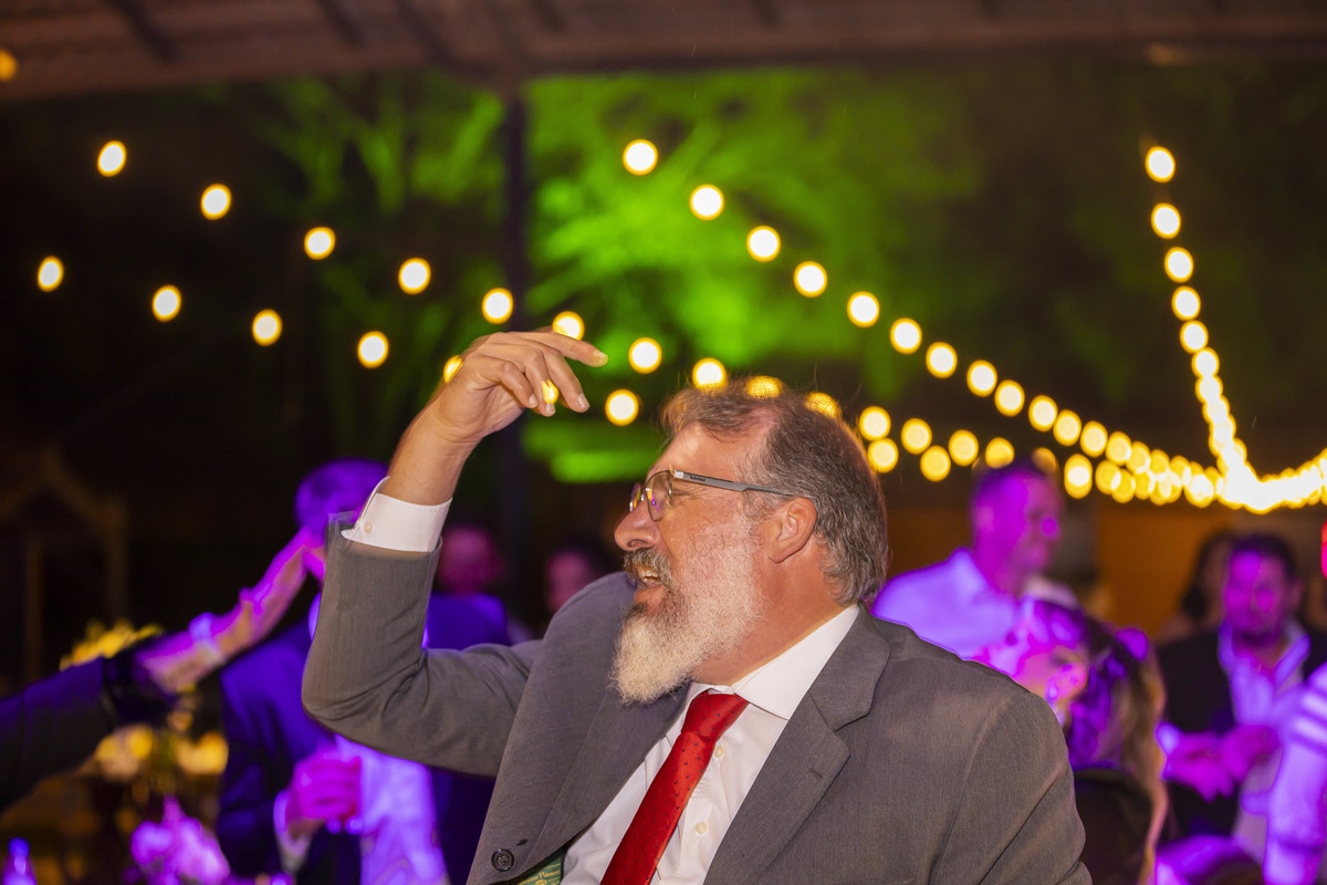 Fotos de Casal de Noivos em Casamento no Campo em Hipica Incitatus em Valinhos SP Matrimonio Rustico Country e Sertanejo Fotografo Denis Silveira Fotografia Wedding Photography