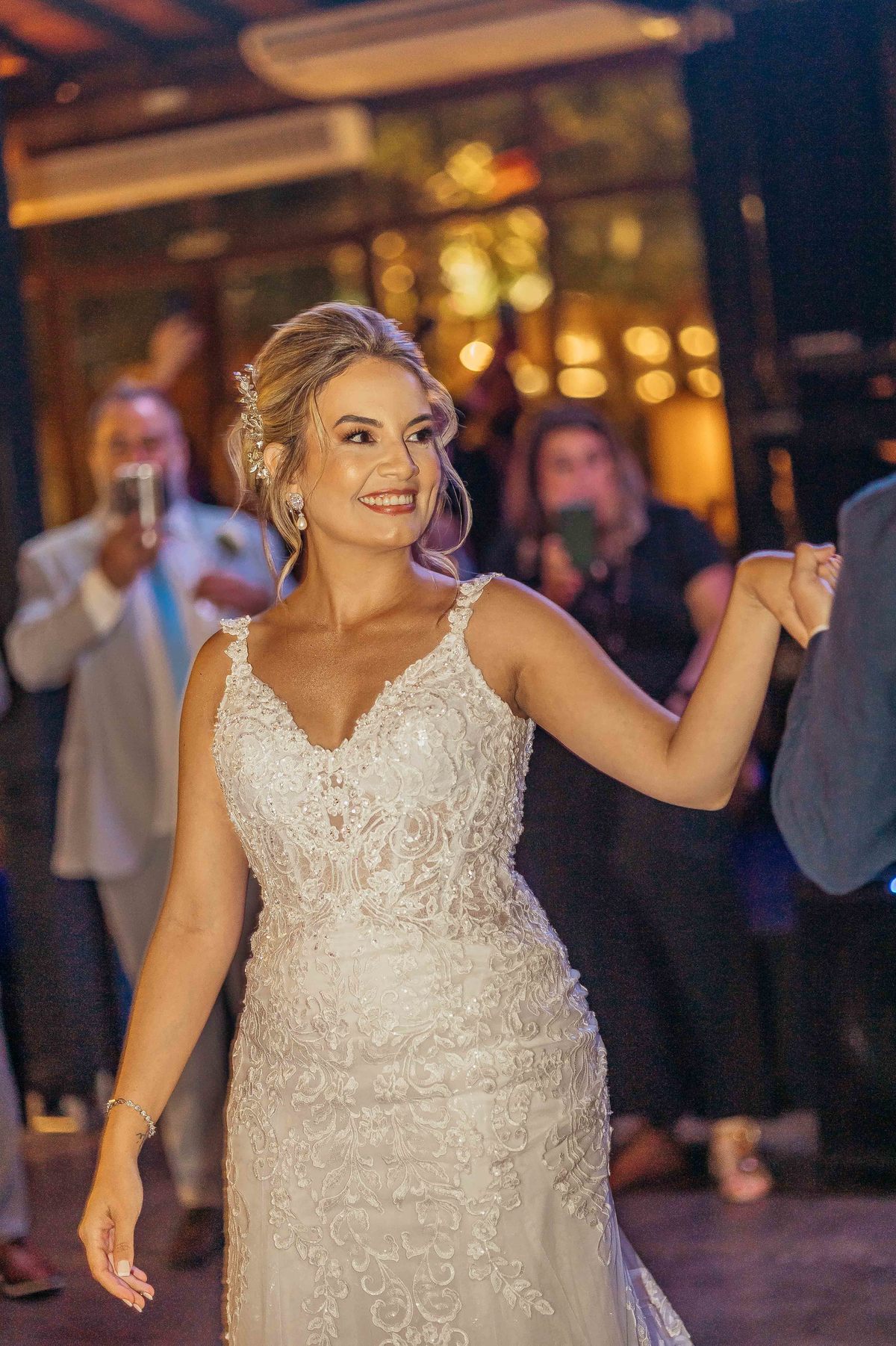 fotos casamento de dia na fazenda Dona Ines em Itatiba SP casal de noivos Michele e Rafael fotografia pelo fotografo Denis Silveira Especializado em Casamentos na fazenda