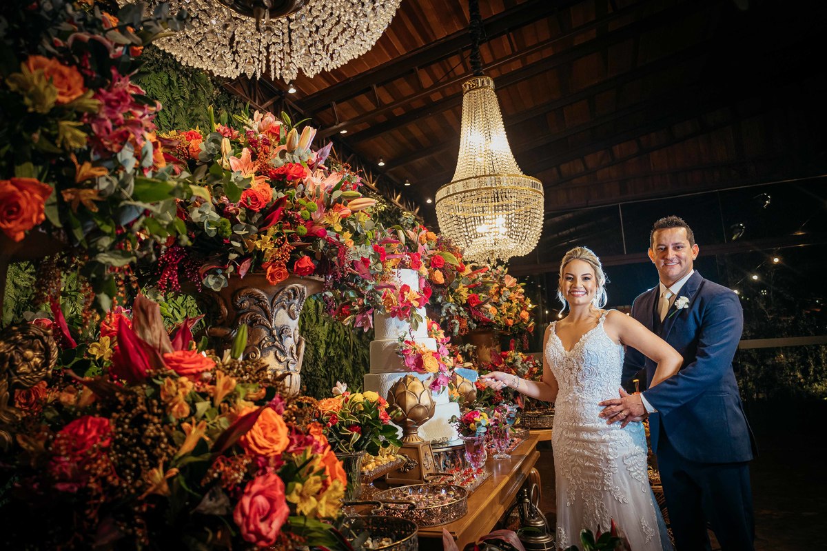 fotos casamento de dia na fazenda Dona Ines em Itatiba SP casal de noivos Michele e Rafael fotografia pelo fotografo Denis Silveira Especializado em Casamentos na fazenda