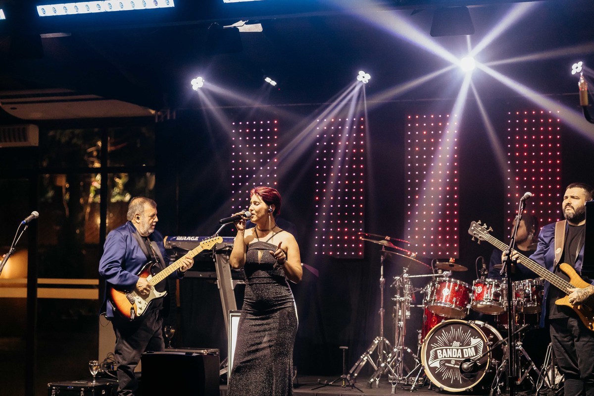 fotos casamento de dia na fazenda Dona Ines em Itatiba SP casal de noivos Michele e Rafael fotografia pelo fotografo Denis Silveira Especializado em Casamentos na fazenda