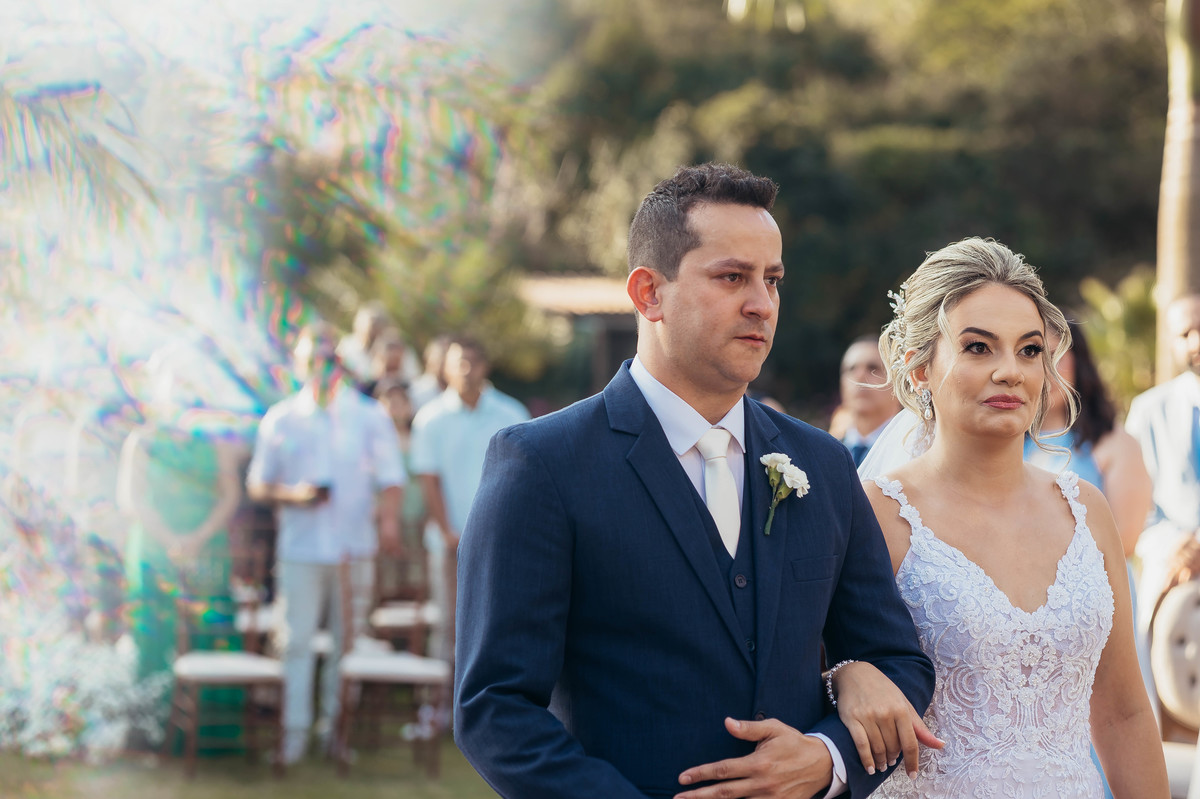 fotos casamento de dia na fazenda Dona Ines em Itatiba SP casal de noivos Michele e Rafael fotografia pelo fotografo Denis Silveira Especializado em Casamentos na fazenda