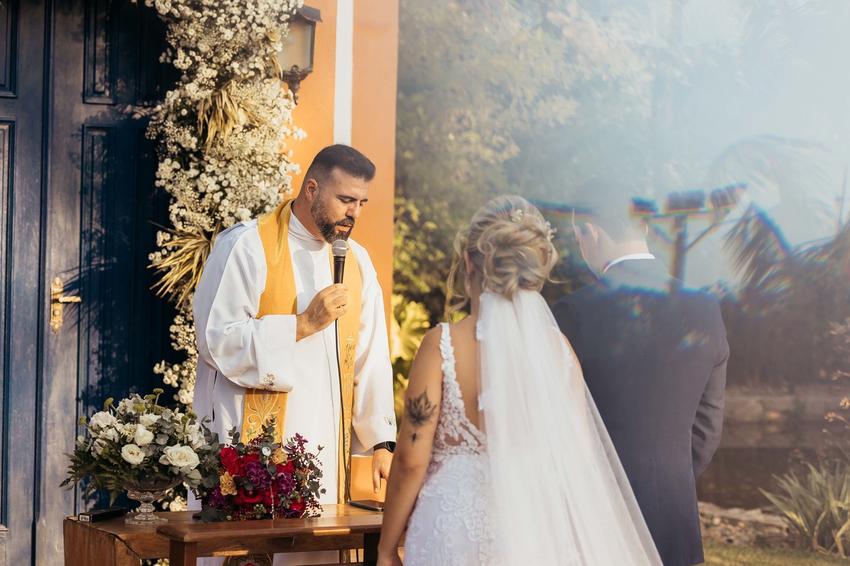 fotos casamento de dia na fazenda Dona Ines em Itatiba SP casal de noivos Michele e Rafael fotografia pelo fotografo Denis Silveira Especializado em Casamentos na fazenda